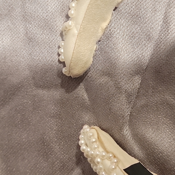 Lulus Reign of Romance White Pearl Beaded Headband & Unbranded Faux Pearl - Picture 3 of 13